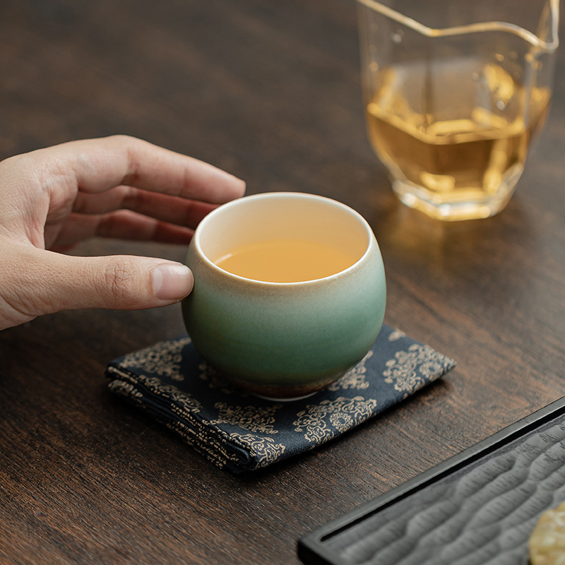 Lò nung Aurora biến màu xanh lá cây hoang dã Long trứng cốc trà gốm sứ cốc cá nhân cốc chủ sở hữu cốc đơn thủ công bộ trà Kung Fu cốc trà