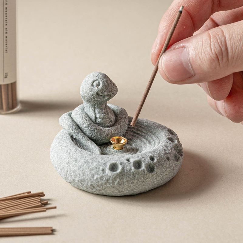 Đồ trang trí thú cưng trà sáng tạo rắn 12 cung hoàng đạo