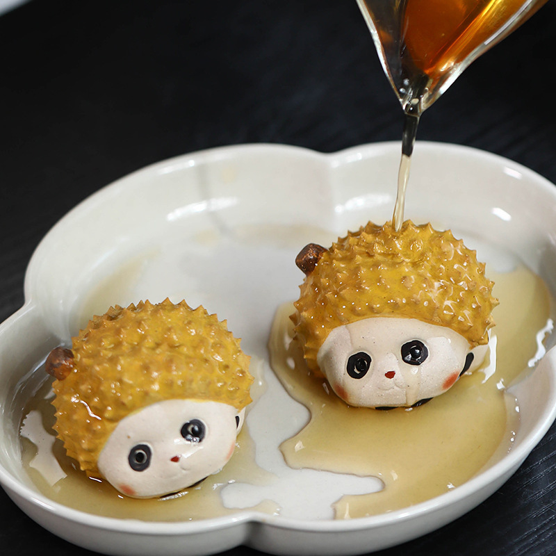 Đồ trang trí gấu trúc sầu riêng thú cưng trà tử sa Nghi Hưng, trà trái cây sáng tạo thủ công, bàn trà đạo dễ thương, bộ trà, có thể nuôi