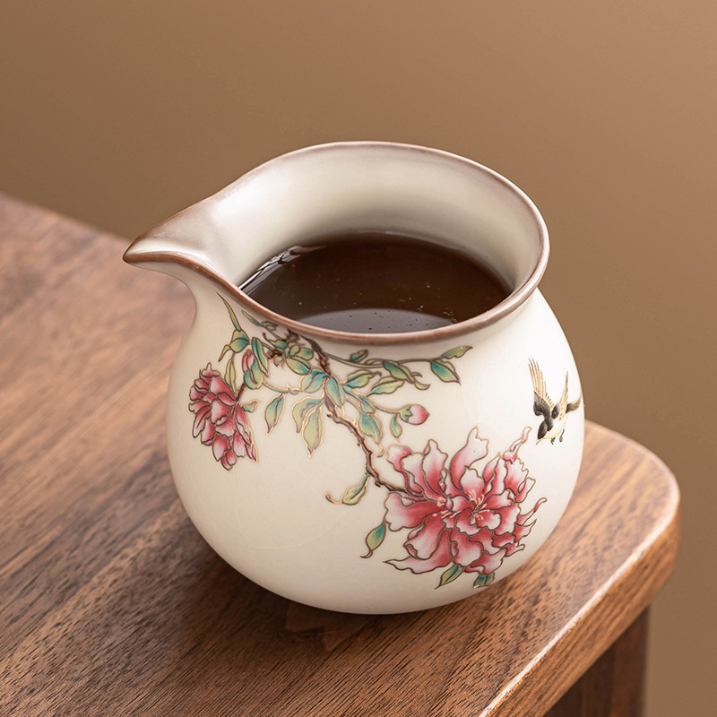 Cốc công bằng Ruyao Bộ trà Kung Fu gốm sứ Trà Hải mỡ lợn đông lạnh hoa mẫu đơn cốc công cộng Ru sứ chịu nhiệt hộp quà đơn