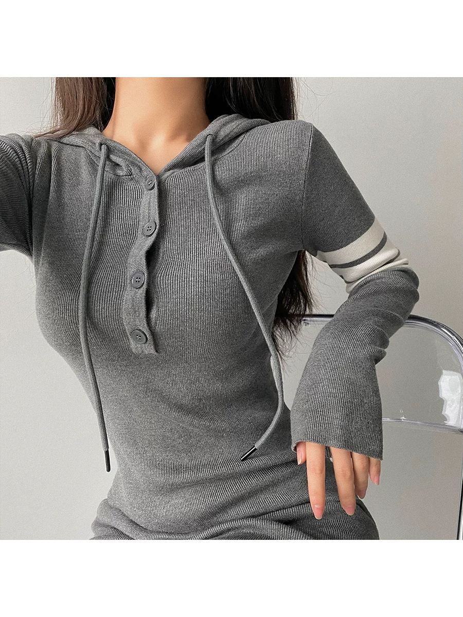 YoungGirlDay khao khát thuần khiết gợi cảm ôm sát dây rút có mũ trùm đầu dài tay đan dây rút váy ngắn hợp thời trang