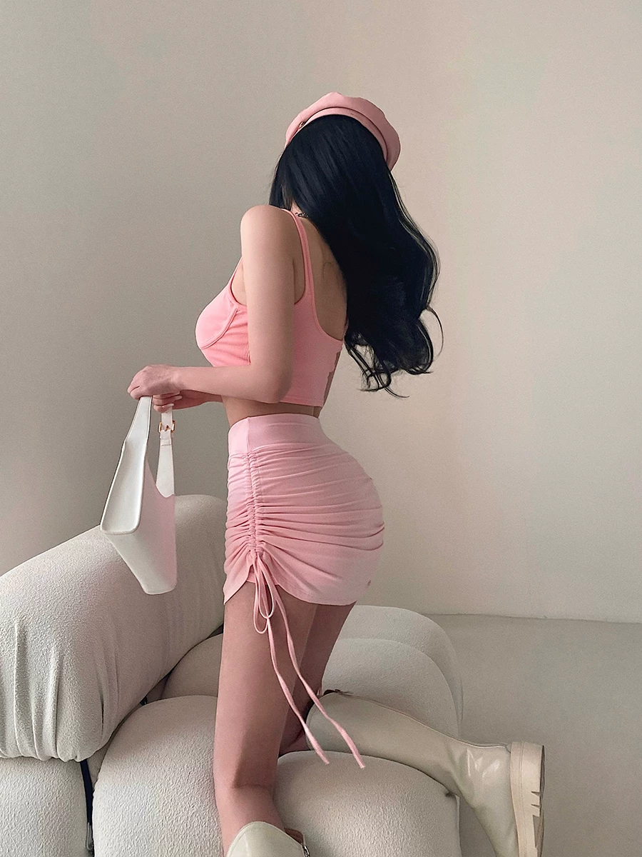 YoungGirlDay khao khát thuần khiết, váy ngắn ôm sát eo cao gợi cảm có dây rút chống lộ hàng.