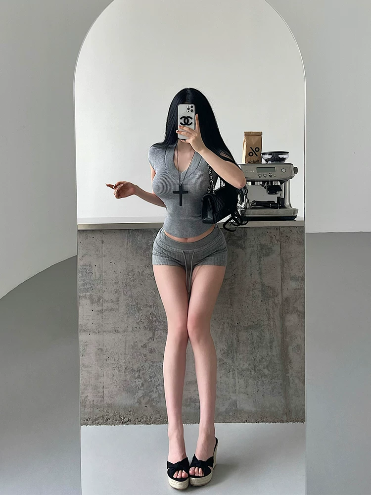 YoungGirlDay gợi cảm chân dài lưng thấp dây rút co giãn eo màu trơn thể thao quần short thường ngày quần short nóng bỏng dành cho nữ