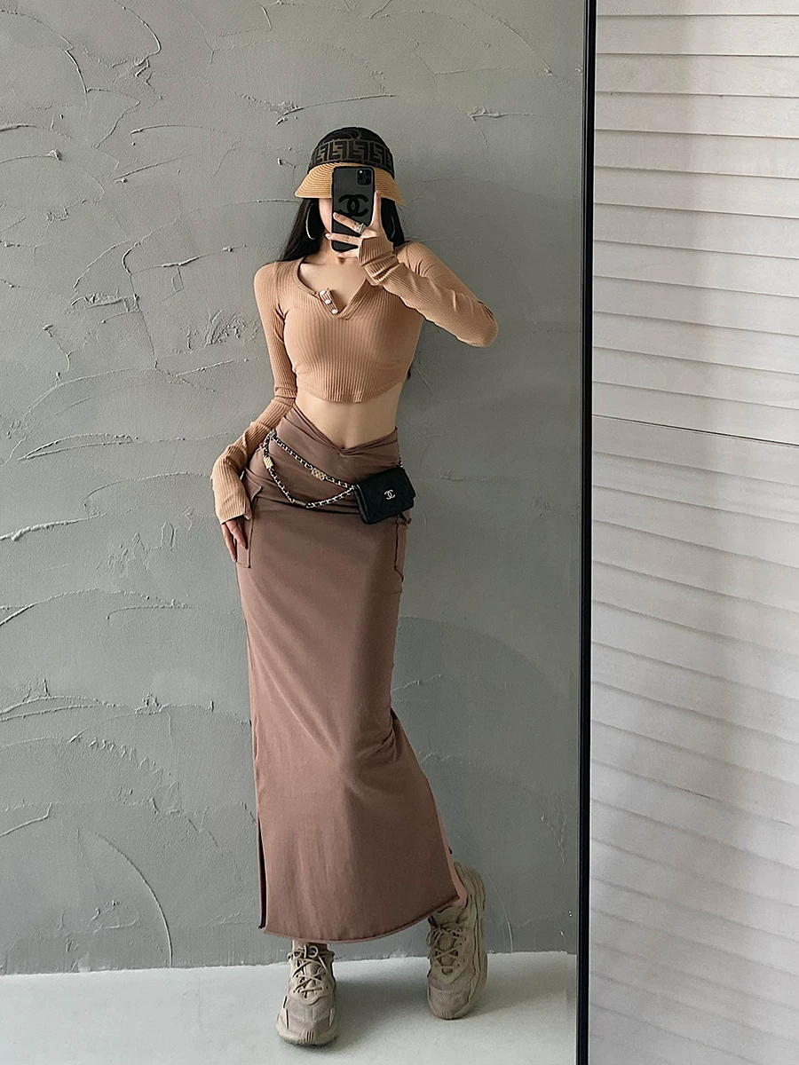 YoungGirlDay khao khát thuần khiết, dây thắt lưng hình chữ V gợi cảm, váy ôm sát hông có túi xẻ bên hông