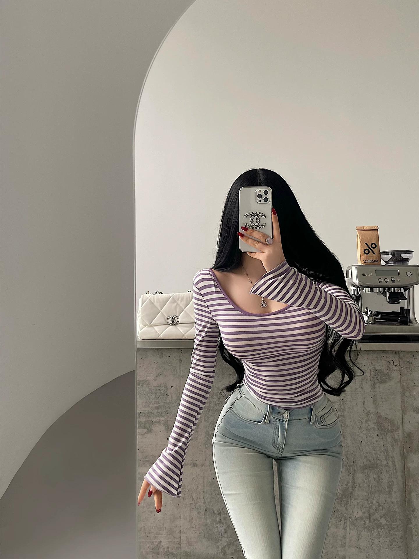 YoungGirlDay khao khát thuần khiết hot girl gợi cảm cổ chữ U hở lưng buộc dây ôm vừa vặn áo thun sọc tay chuông