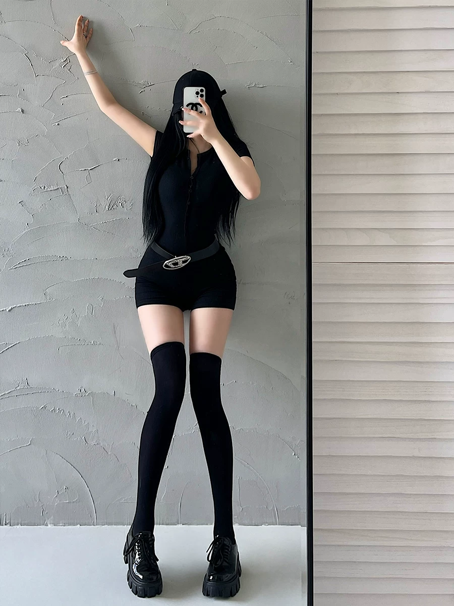 YoungGirlDay Bộ áo liền quần ngắn tay màu trơn, cổ tròn, một hàng khuy, co giãn, phong cách châu Âu và Mỹ dành cho nữ.
