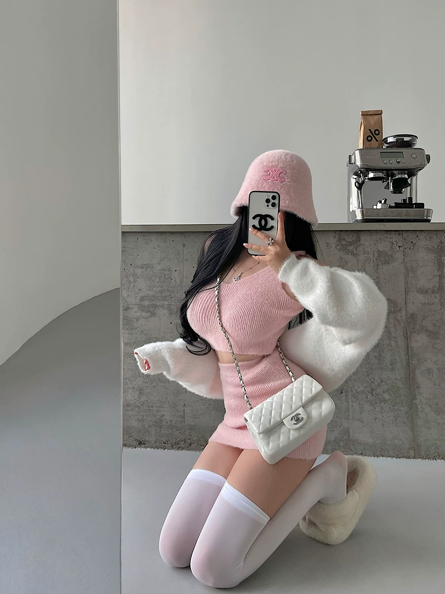 YoungGirlDay khao khát thuần khiết áo yếm gợi cảm áo cardigan dài tay cạp cao ôm hông váy ngắn bộ đồ dệt kim sang trọng
