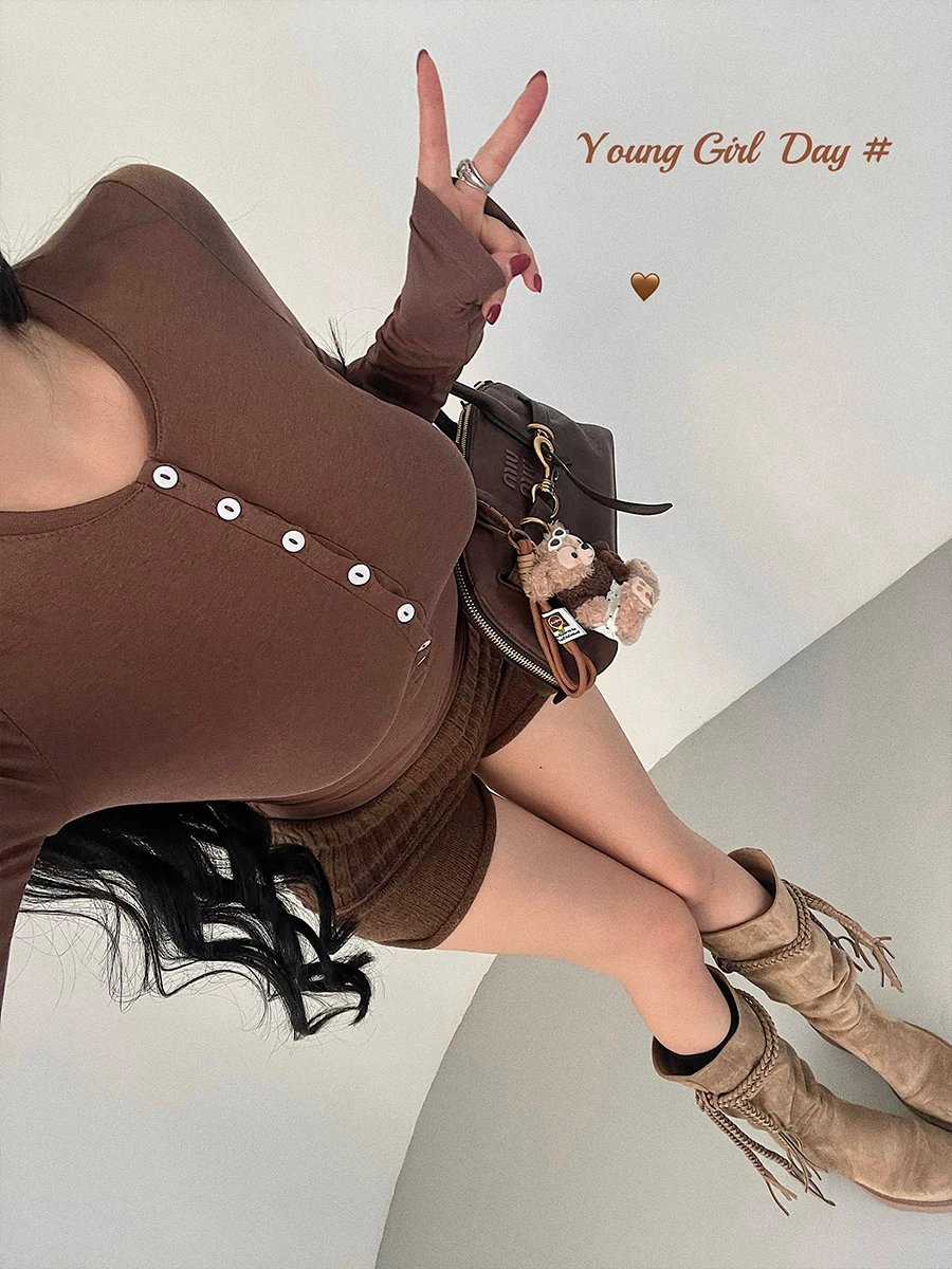 Áo thun cơ bản YoungGirlDay cổ tròn, một hàng khuy, co giãn, ôm sát, dài tay