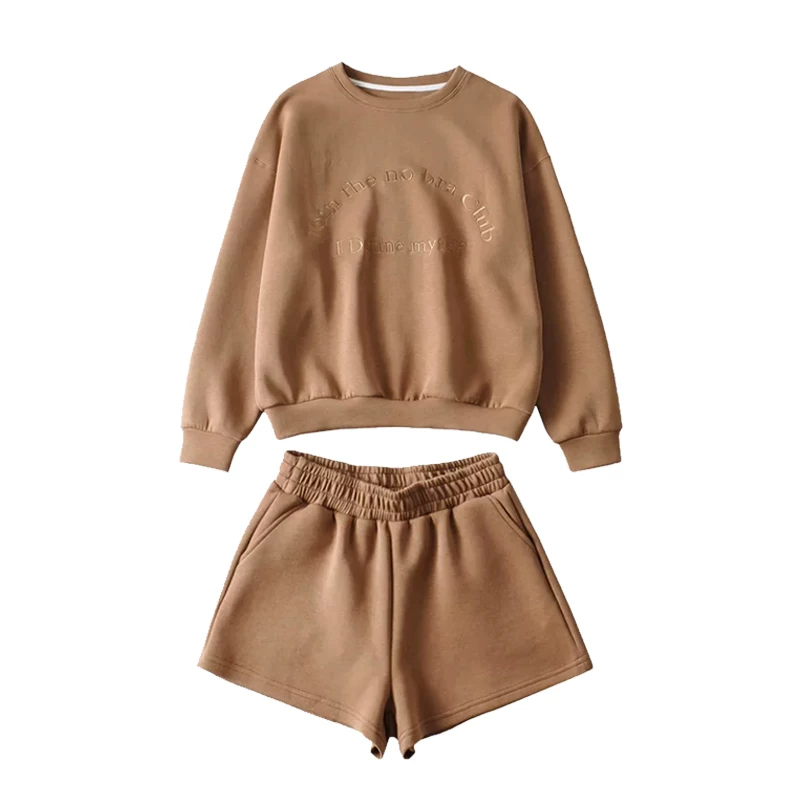 YoungGirlDay Bộ áo nỉ dài tay cổ tròn thêu chữ phong cách Mỹ, quần short thể thao ống rộng cạp cao