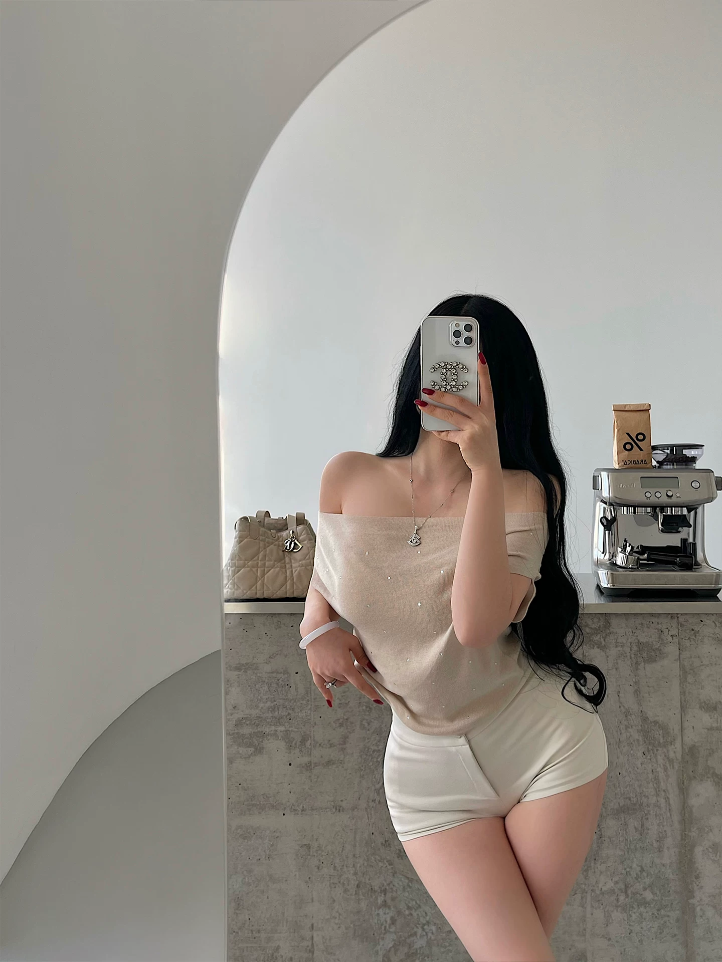 YoungGirlDay Pure Desire Không khí thư thái Áo thun dệt kim dáng rộng lệch vai đính kim cương giả hàng đầu