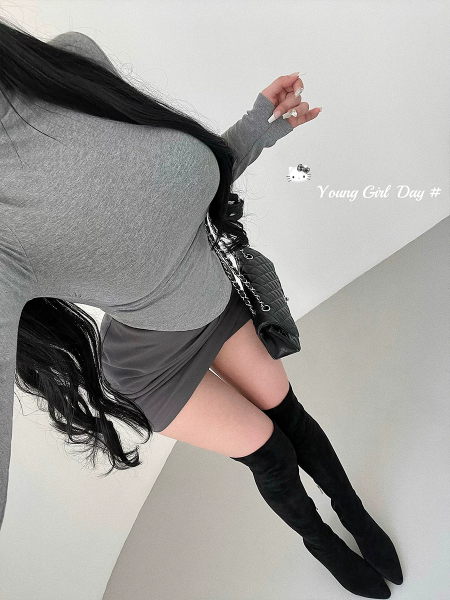 YoungGirlDay phong cách thuần khiết gợi cảm, cổ cao, xếp ly, viền cong, chất liệu lông cừu, áo thun dài tay, áo thun lớp lót bên trong