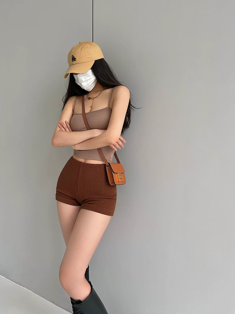 Áo crop top ngắn bó sát gợi cảm YoungGirlDay, hở rốn, áo hai dây đa năng màu trơn co giãn.
