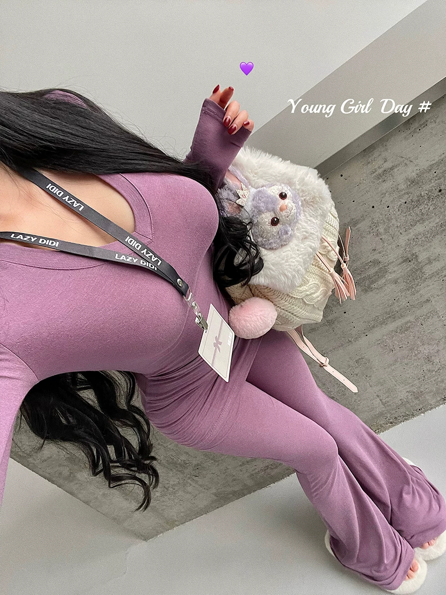 YoungGirlDay phong cách thuần khiết gợi cảm Áo thun dài tay cổ chữ V cạp cao hai lớp ống loe thường ngày Bộ quần dài chạm sàn