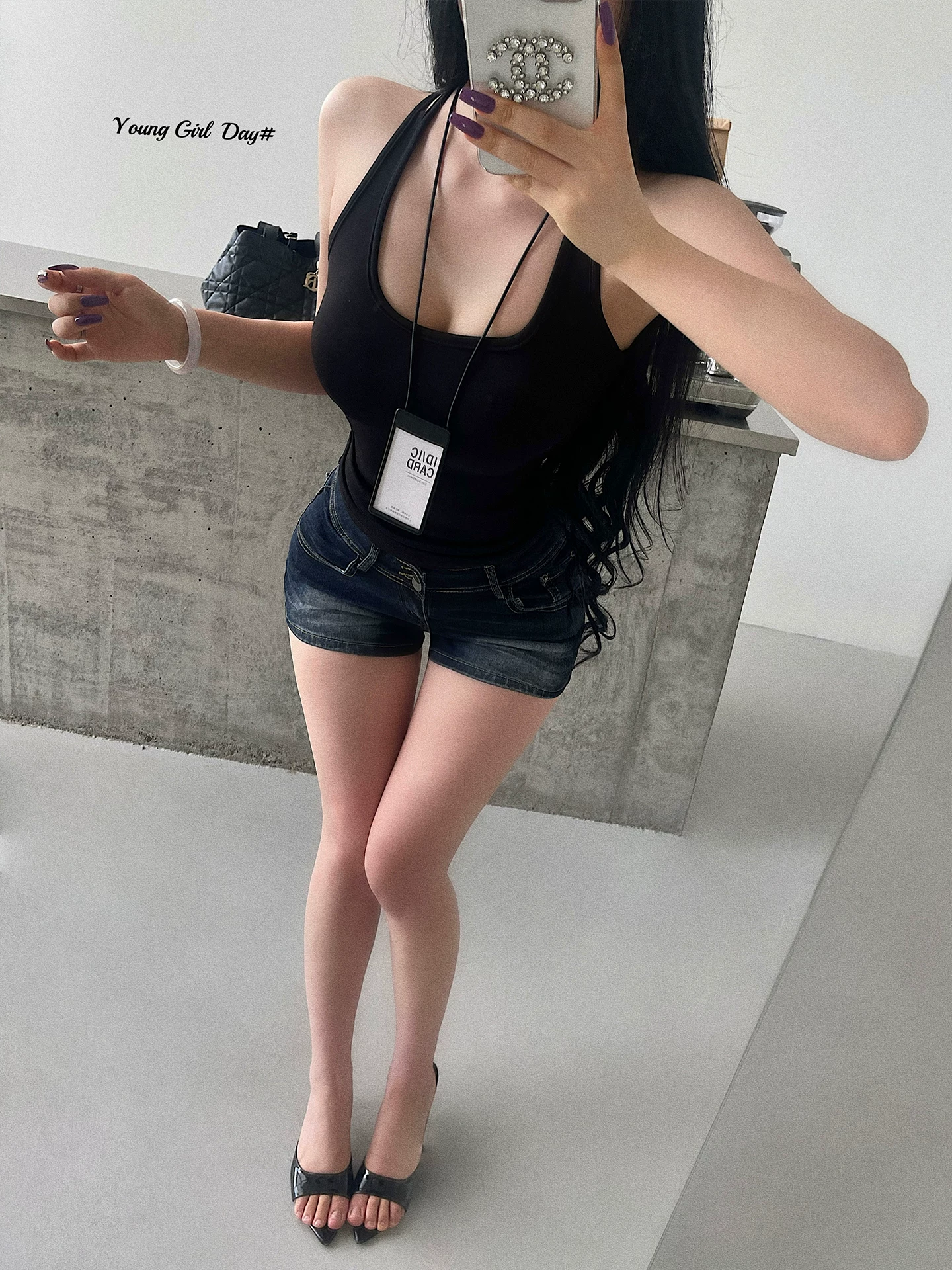 Áo tập yoga hai dây kiểu dáng ôm sát, tôn dáng, giúp thon gọn eo, phong cách hot girl YoungGirlDay