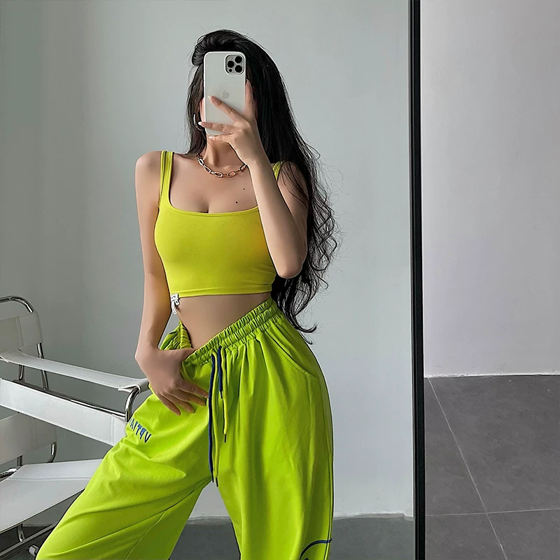 YoungGirlDay phong cách hot girl gợi cảm bó sát giúp thon gọn áo crop top ngắn màu trơn cổ vuông áo hai dây