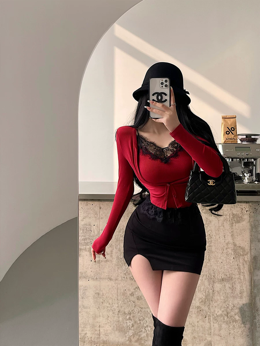 YoungGirlDay pure Desire vibe ren chắp vá áo yếm có dây đeo ngực đơn dài tay áo cardigan