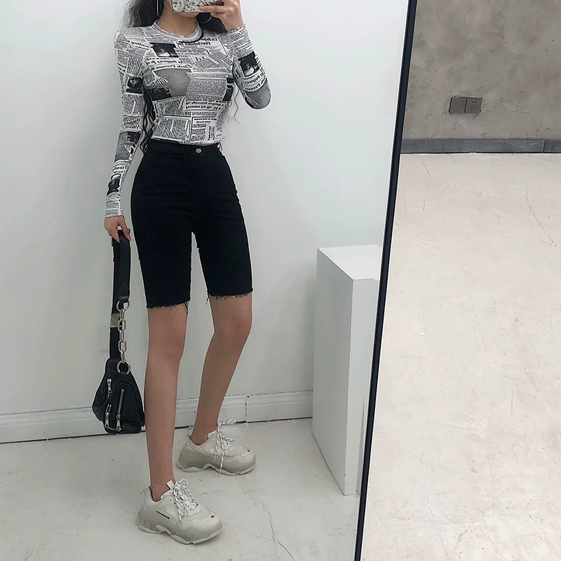 YoungGirlDay Quần short denim ôm sát eo cao màu đen phong cách châu Âu và Mỹ
