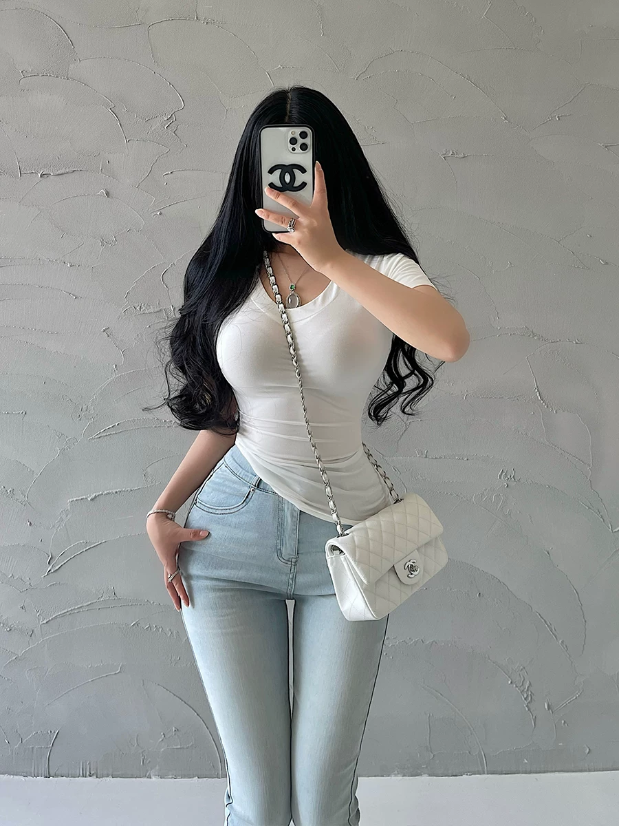 YoungGirlDay khao khát thuần khiết gợi cảm cơ bản cổ chữ V ôm vừa vặn màu trơn co giãn đa năng áo thun ngắn tay