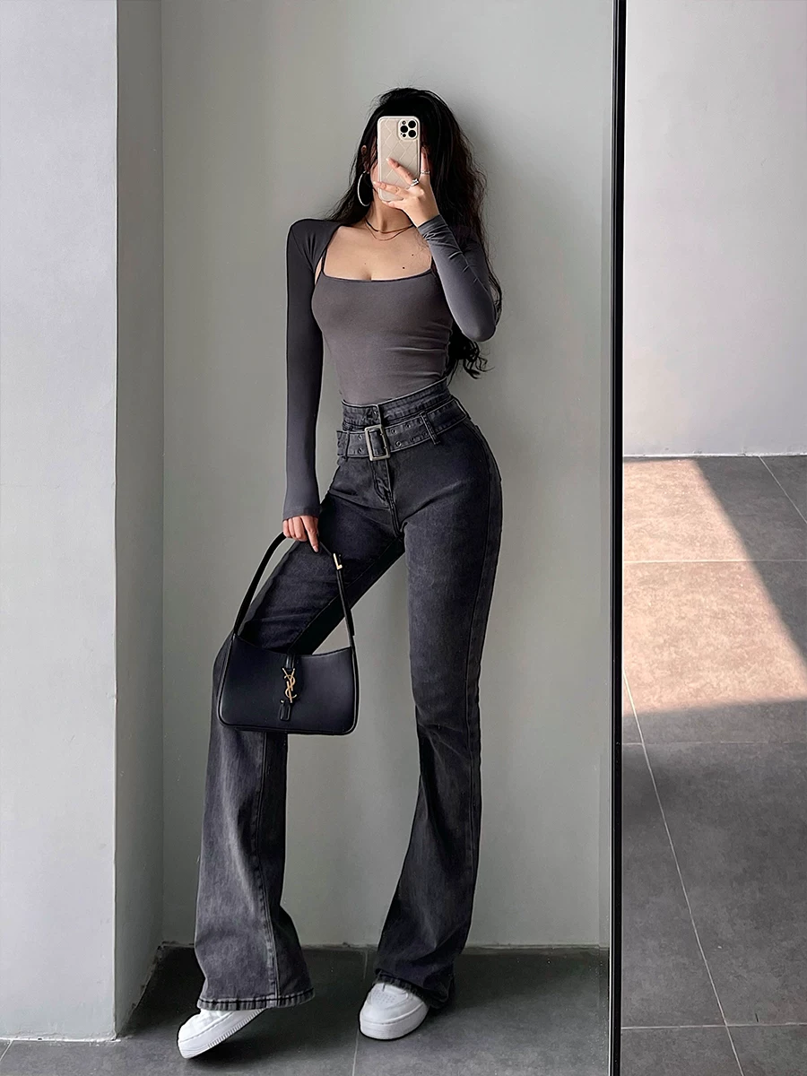 YoungGirlDay Quần jean dài chấm đất kiểu dáng cổ điển châu Âu và Mỹ, cạp cao, ôm sát, có thắt lưng có thể tháo rời.