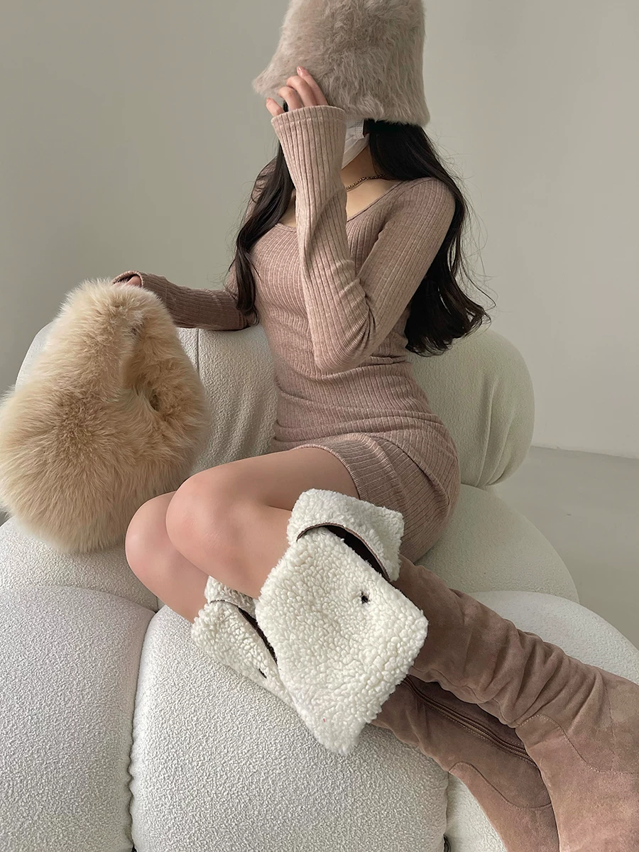 YoungGirlDay phong cách thuần khiết gợi cảm cổ vuông ôm sát tay dài đầm dệt kim bodycon váy ngắn