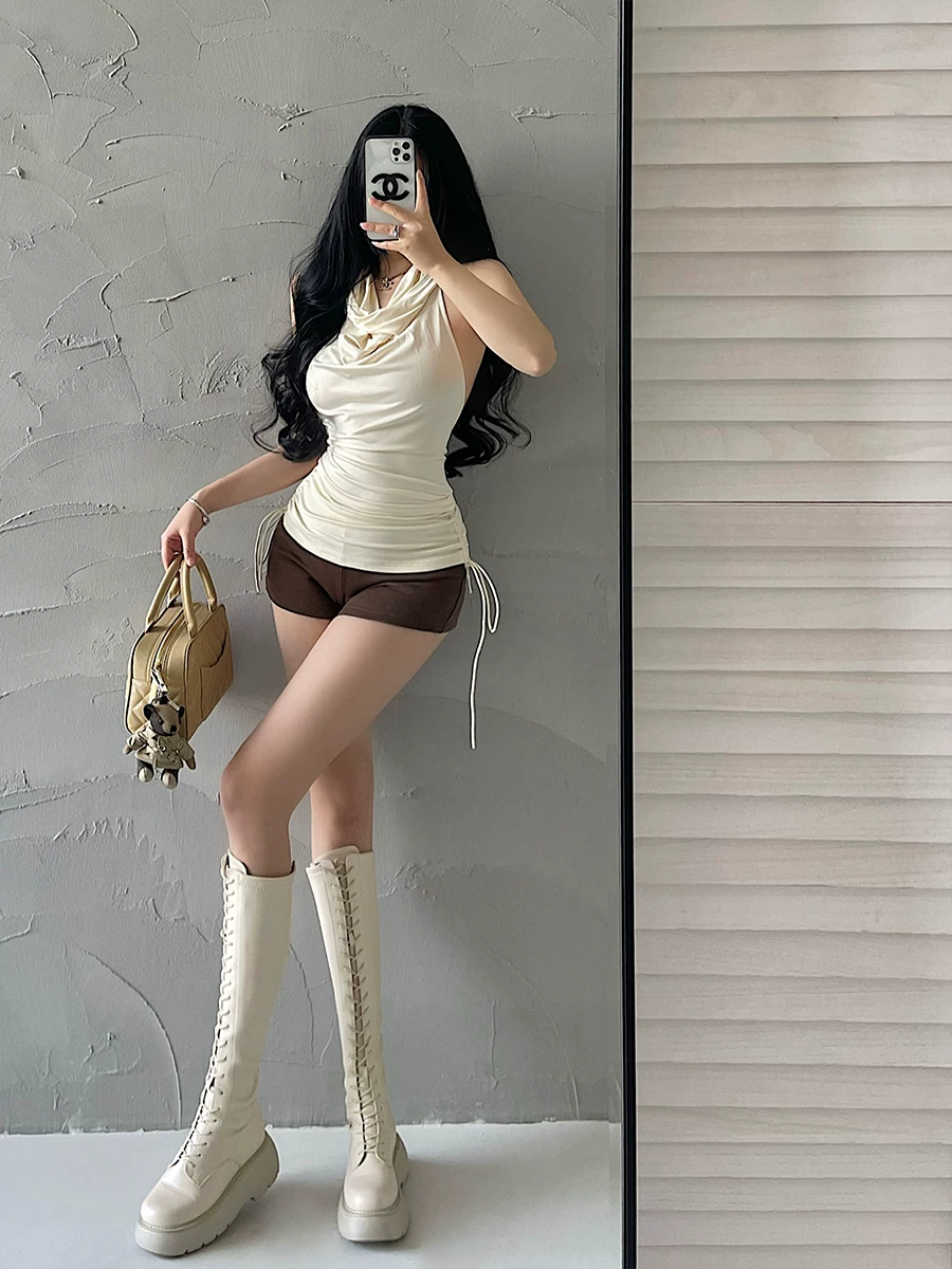 YoungGirlDay Bộ quần short xếp ly có dây rút tương phản lưng cao có mũ trùm đầu gợi cảm