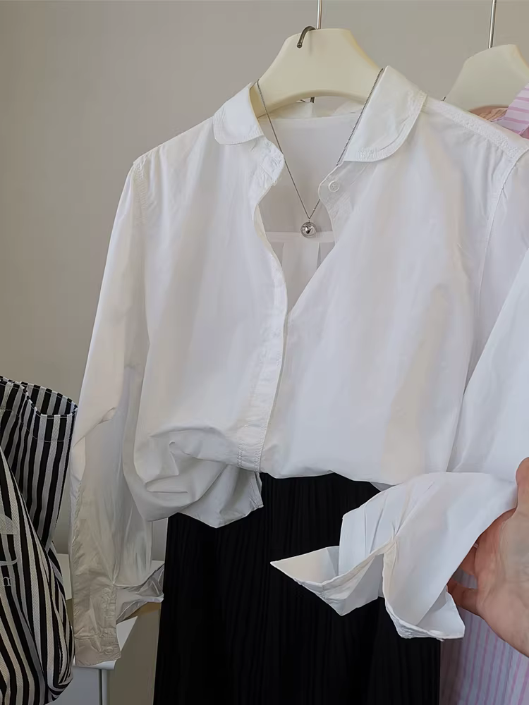 Áo sơ mi dài tay màu trắng cơ bản phong cách Hàn Quốc, dáng rộng, dài vừa phải, có một túi, màu trơn, áo sơ mi dài tay màu trơn dành cho nữ mặc mùa xuân