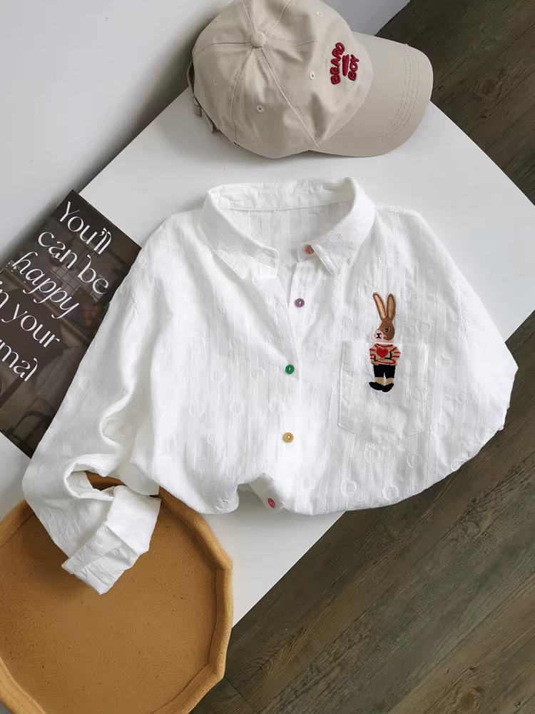 Áo sơ mi trắng đa năng và tinh tế, thêu ngọt ngào, đẹp và thoải mái, lớp trong dài tay bằng cotton nguyên chất, áo sơ mi trắng cổ đứng nghệ thuật dành cho nữ.