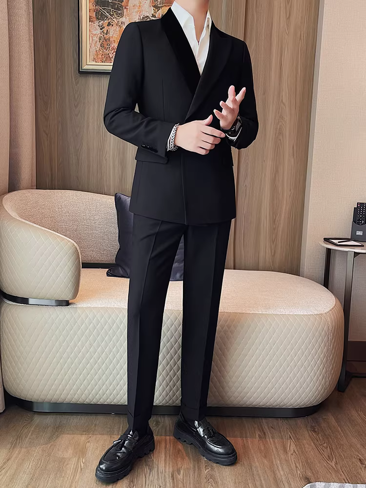 Bộ vest nam cao cấp, kiểu dáng lịch lãm, ôm dáng, thích hợp cho đám cưới, công sở, thiết kế hai cúc, hai mảnh.