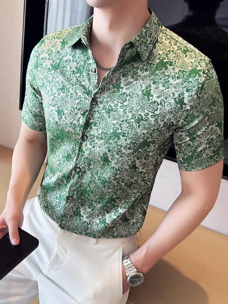 Áo sơ mi nam chất liệu lụa đá hoa văn nhẹ nhàng sang trọng, tay ngắn, mẫu mới hè 2025, mát mẻ, mỏng nhẹ, thoải mái và dễ chăm sóc, kiểu áo casual.