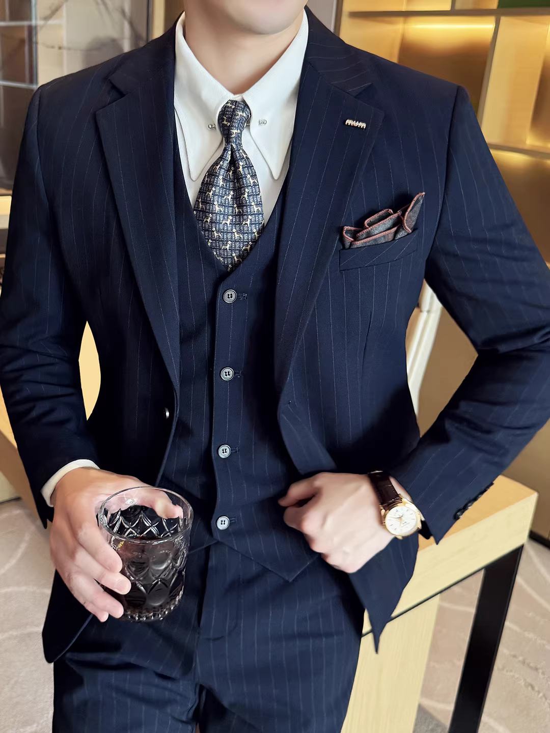 Bộ vest nam hai cúc kẻ sọc, vest công sở lịch lãm, ôm dáng, chất liệu cao cấp, bộ vest cưới ba mảnh