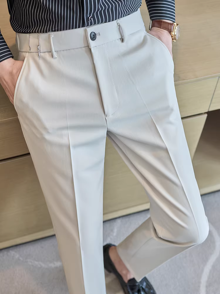 Quần âu nam thiết kế khóa kéo ở eo, kiểu dáng mới thu đông 2025, chất lượng cao, dễ chăm sóc.