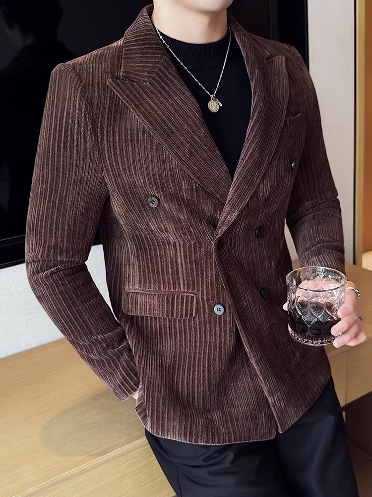 Áo blazer nam chất liệu nhung tăm, dáng hai hàng khuy, kẻ sọc, kiểu dáng ôm body, dễ chăm sóc, bộ vest công sở mới mùa thu 2025
