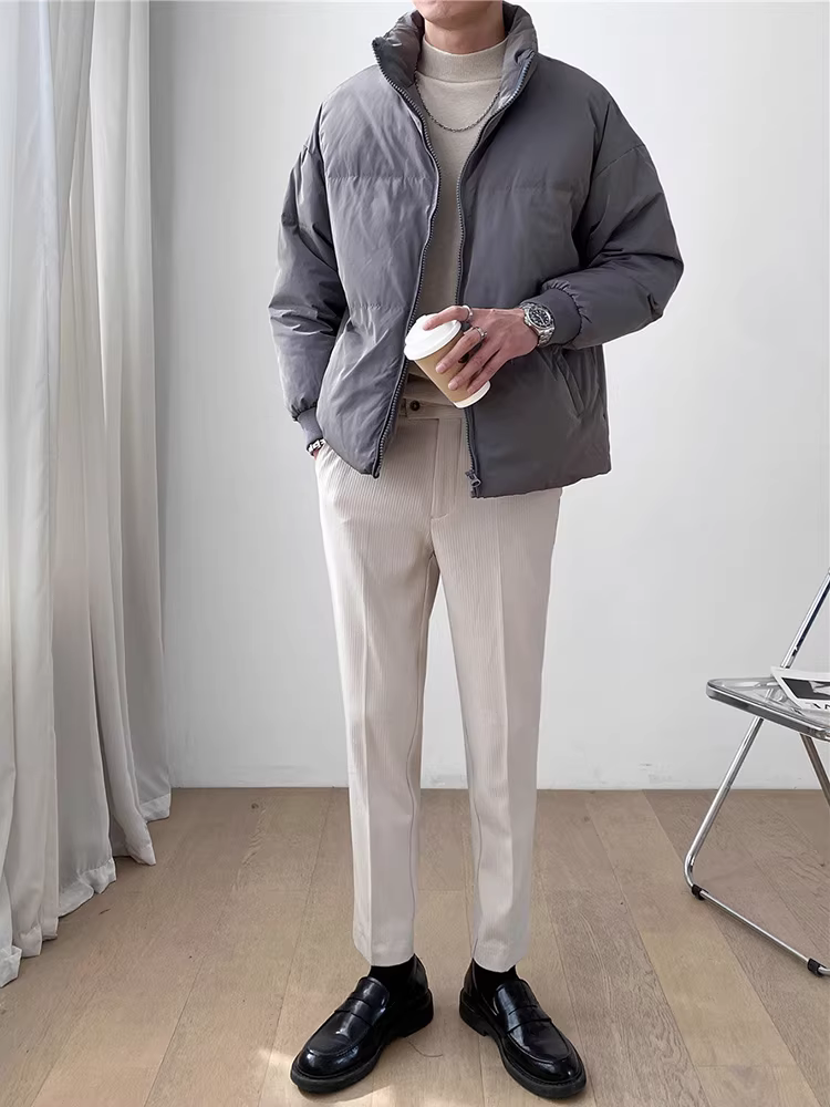 Áo khoác phao nhẹ dành cho nam, kiểu ngắn, thương hiệu thời thượng mới năm 2025, áo khoác nam mùa đông nhẹ nhàng, thời trang và hợp xu hướng.