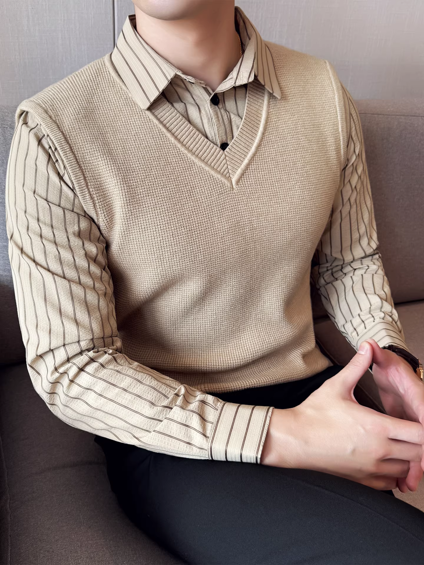 Áo len giả hai lớp dành cho nam, tay dài, kiểu dáng mới thu đông, áo sơ mi dệt kim dáng ôm đa năng, phong cách thường ngày và công sở