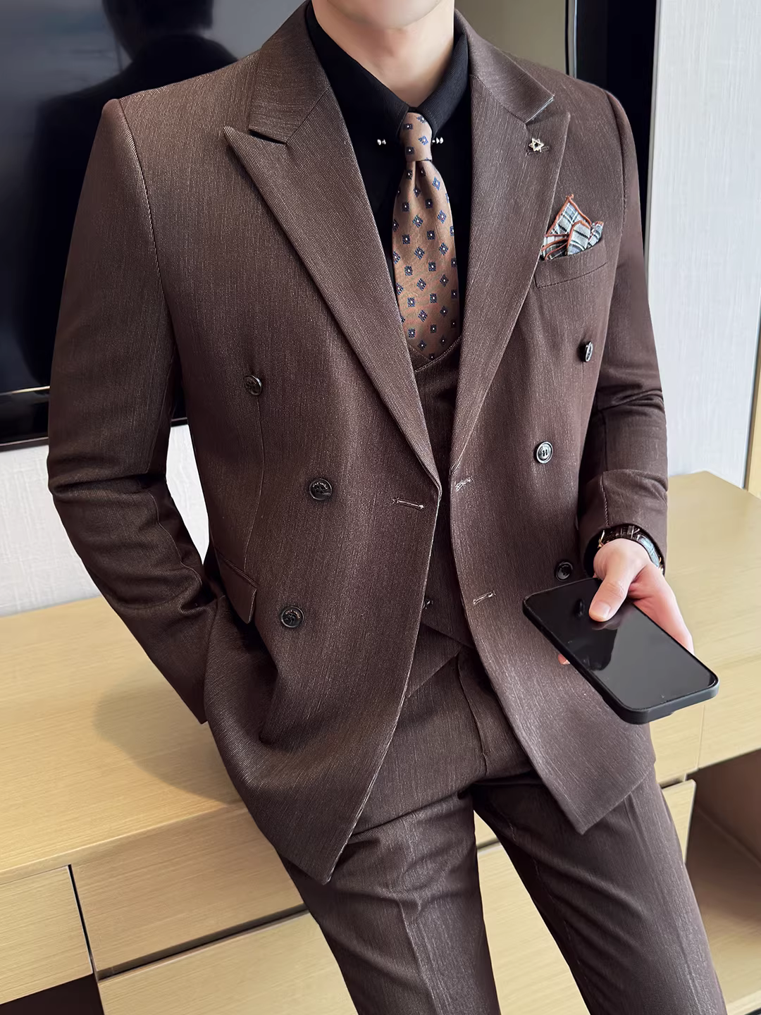 Bộ vest nam cao cấp, dáng ôm, lịch lãm, thích hợp cho dạ hội, công sở, vest chú rể, bộ ba mảnh.