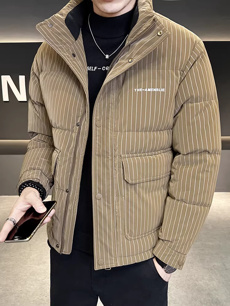 Áo khoác da cổ đứng sọc dành cho nam, dày dặn mùa đông, ấm áp, cao cấp, thương hiệu thời thượng, sành điệu, đẹp trai, dáng ngắn.