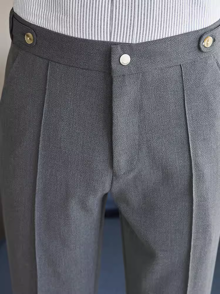 Quần âu nam chất lượng cao, kiểu dáng ôm body cao cấp, thích hợp đi làm, đa năng, dễ chăm sóc, không nhăn.