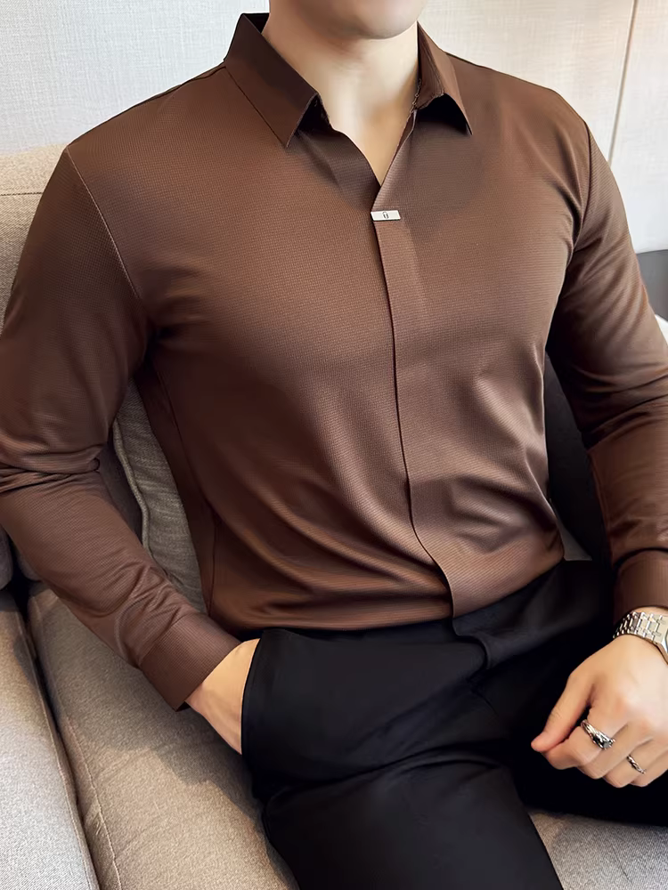 Áo polo nam cổ chữ V liền mạch, dài tay, kiểu dáng thu mới, phong cách công sở giản dị, đa năng, hợp thời trang, ôm dáng, sành điệu, cao cấp.