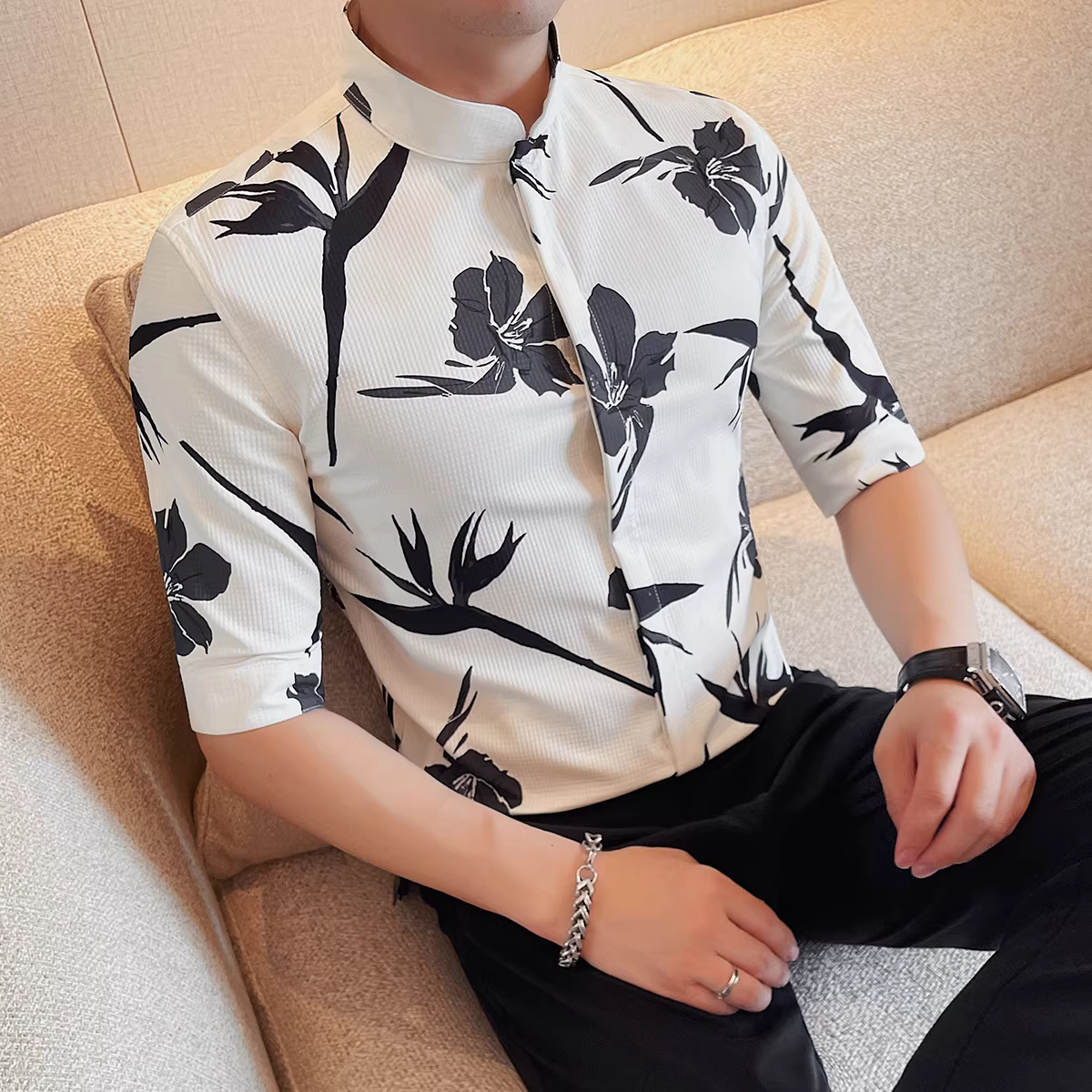 Áo sơ mi nam cổ đứng in họa tiết, tay ngắn, kiểu dáng mùa hè mới, phong cách công sở lịch lãm cao cấp, áo sơ mi tay lửng ôm dáng thời thượng