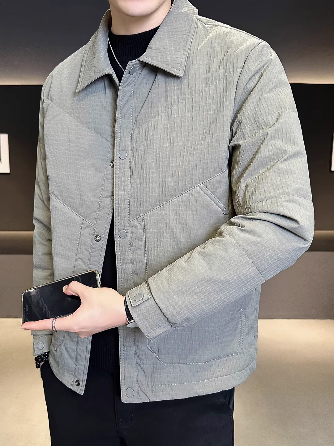 Áo khoác phao nhẹ cổ áo sơ mi chất lượng cao tiêu chuẩn quốc gia 50, dành cho nam, kiểu mới mùa đông 2025, áo khoác rộng rãi nhẹ và ấm áp.