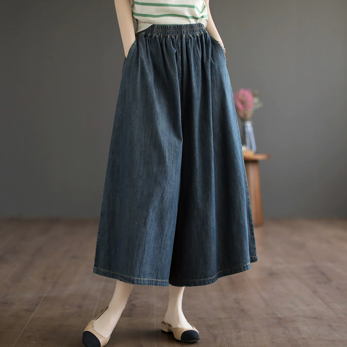 Quần nữ dáng quả lê, denim nghệ thuật, cỡ lớn, phong cách mới mùa hè 2026, quần ống rộng đa năng, quần culottes.