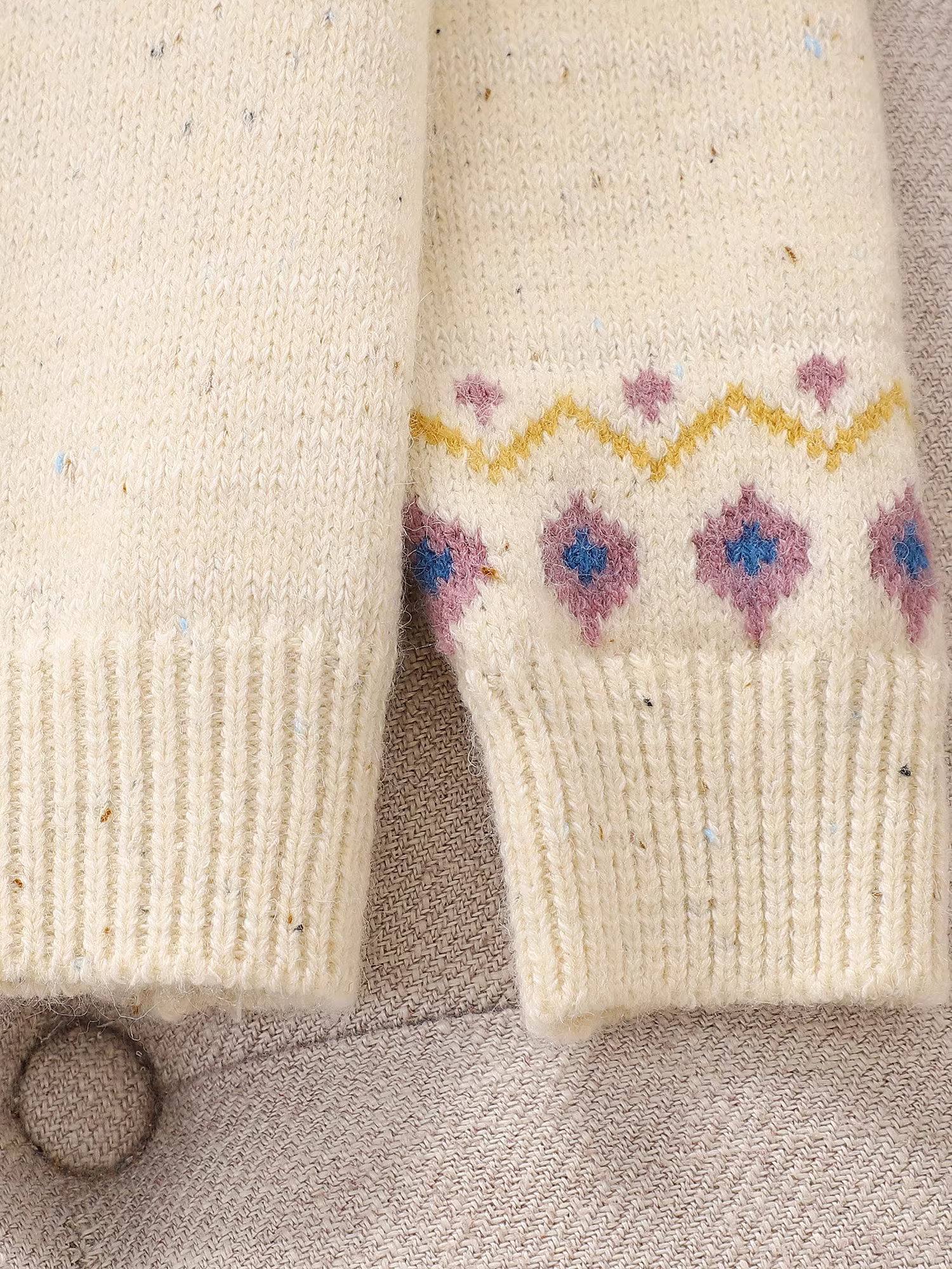 Áo len nữ thu đông kiểu mới 2025, áo len trẻ em cổ điển ấm áp, áo len nữ phong cách Hàn Quốc, áo len dệt kim thường ngày mùa đông