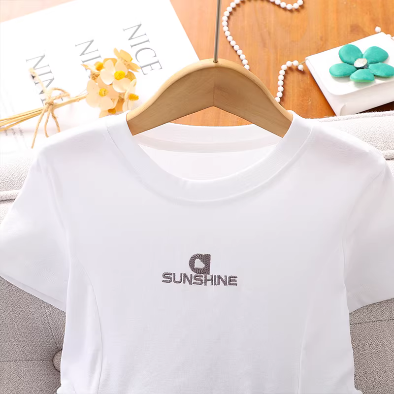 Váy ngắn tay mùa hè cho bé gái 2025, thời trang trẻ em mới, phong cách preppy, váy kiểu công chúa mùa hè