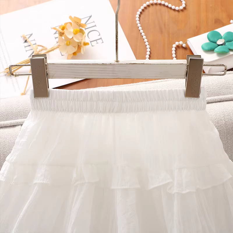 Váy bé gái 2025, quần áo mùa hè mới, váy bánh mì mỏng cho trẻ em, phong cách mùa hè, váy công chúa trắng xù xì cho bé gái