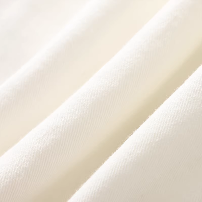 Quần short denim nữ mùa hè 2025 kiểu mới, quần áo ngoài thường ngày cho bé gái, quần short mỏng, quần năm phần mùa hè cho trẻ em