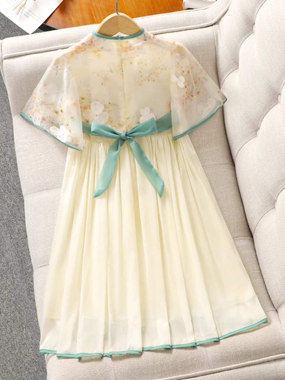 Váy Hanfu mùa hè cho bé gái 2025 kiểu mới thời trang, váy công chúa trẻ em, váy kiểu Trung Hoa cho bé gái