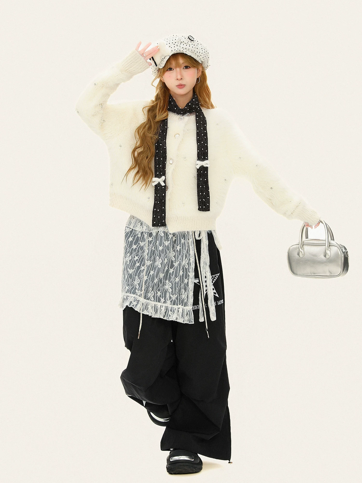 Áo len dệt kim ngắn đính đá lấp lánh ngọt ngào dành cho nữ, áo khoác cardigan mềm mại phong cách Hàn Quốc mùa thu đông.