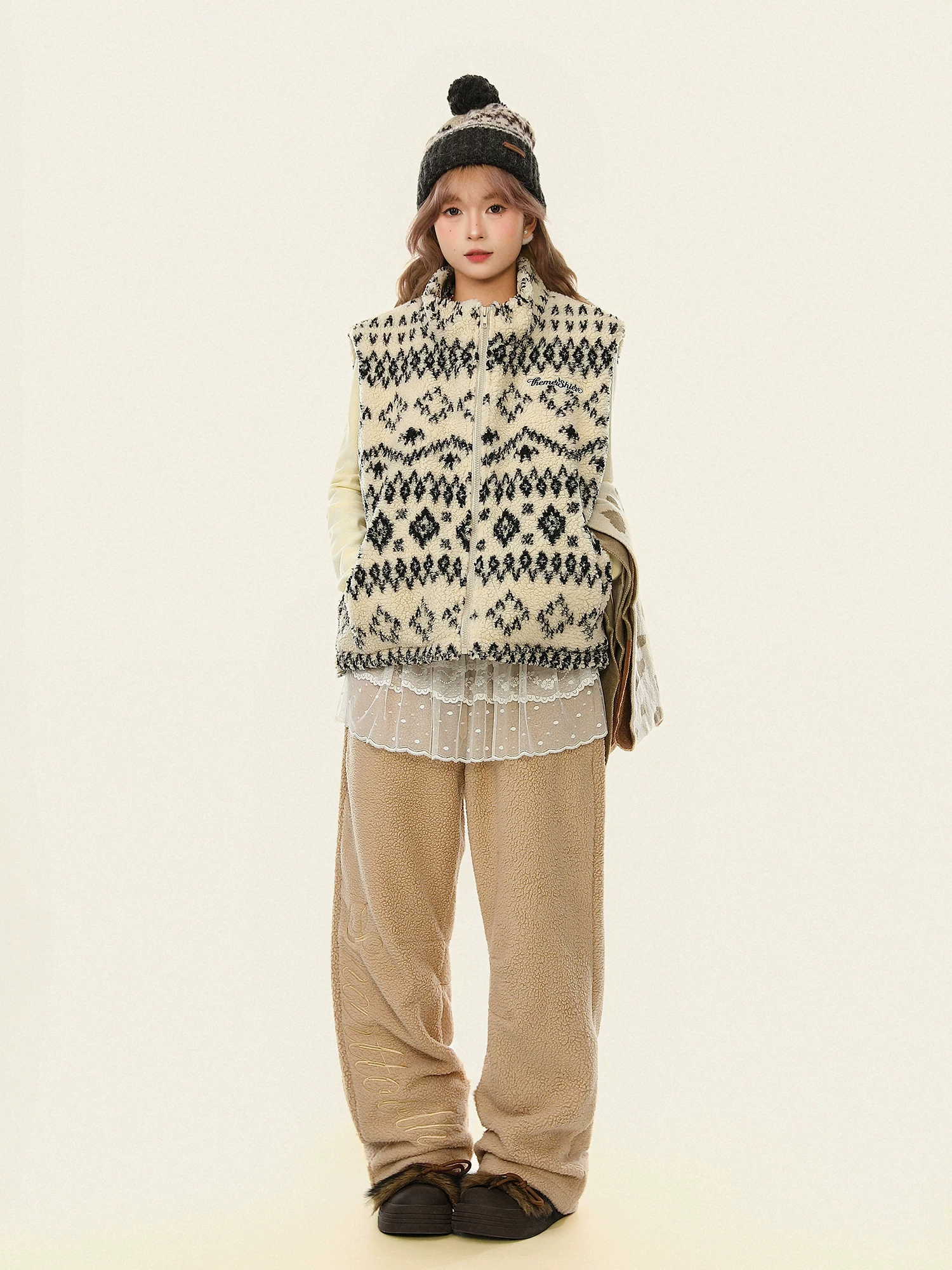 Áo khoác vest cotton nhiều lớp bằng len cừu họa tiết Fair Isle dành cho nữ, áo khoác cotton không tay ấm áp mùa đông.
