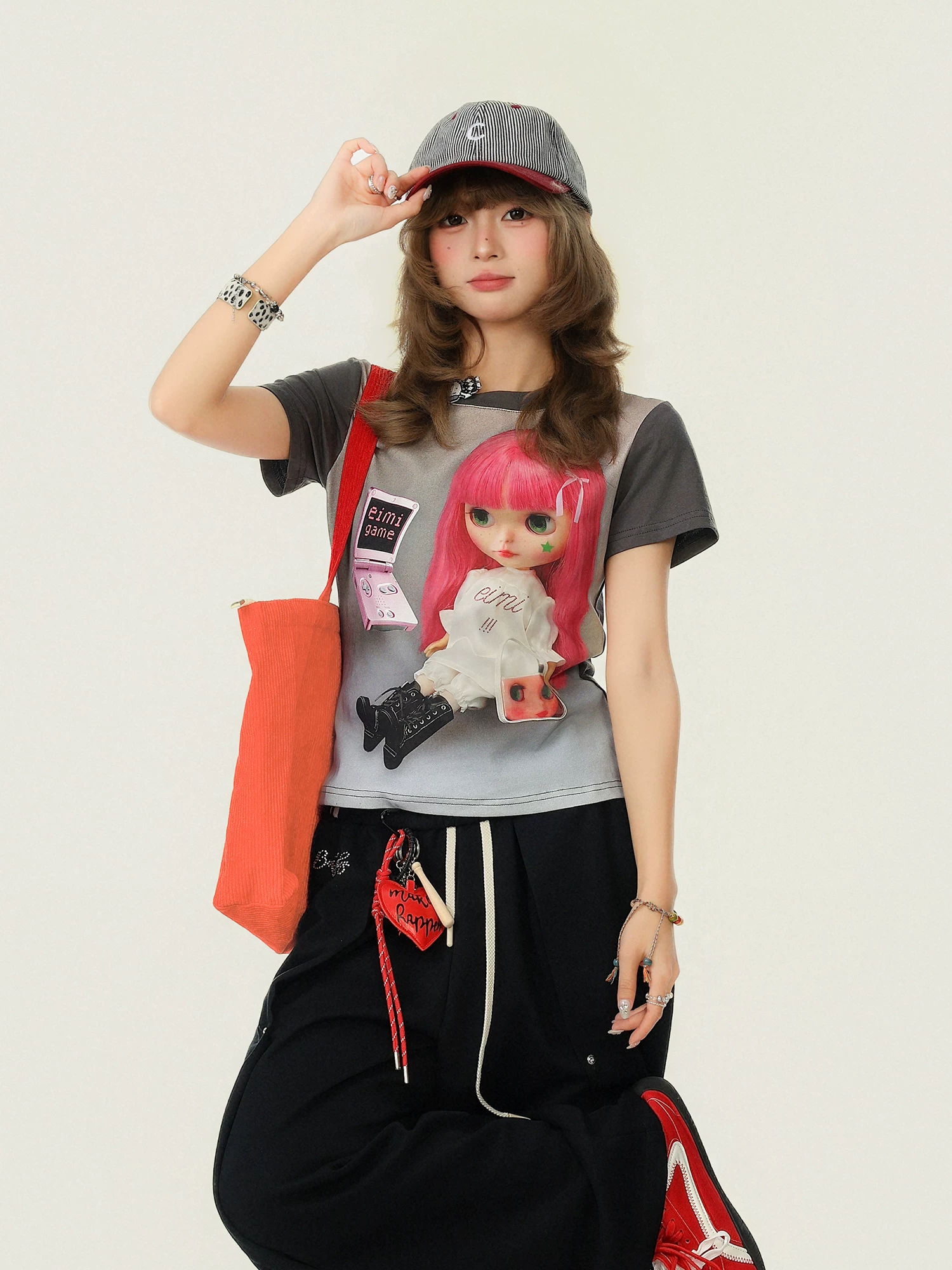 Áo thun ngắn tay in hình cô gái hoạt hình phong cách Y2K dành cho nữ, áo crop top dáng ôm phong cách Hàn Quốc mùa hè.