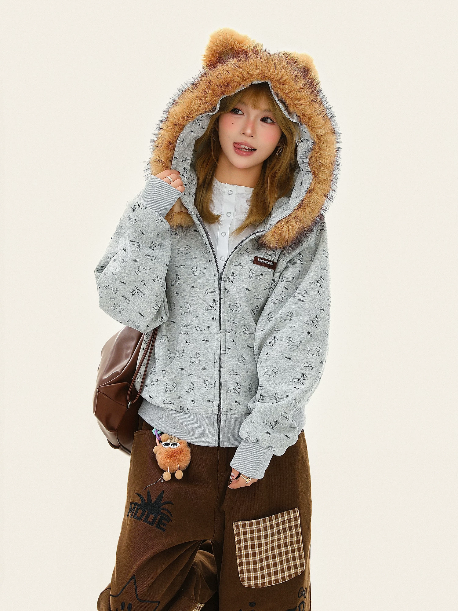 Áo khoác nỉ có mũ tai chó dễ thương và ngộ nghĩnh dành cho nữ, áo khoác cardigan rộng rãi lót lông cừu ấm áp mùa đông.